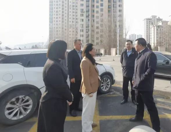 铆足干劲冲刺“开门红”——周大庆到重点企业开展走访调研服务工作