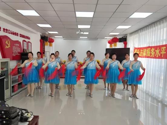 程家社区多种形式学习贯彻党的十九届六中全会精神
